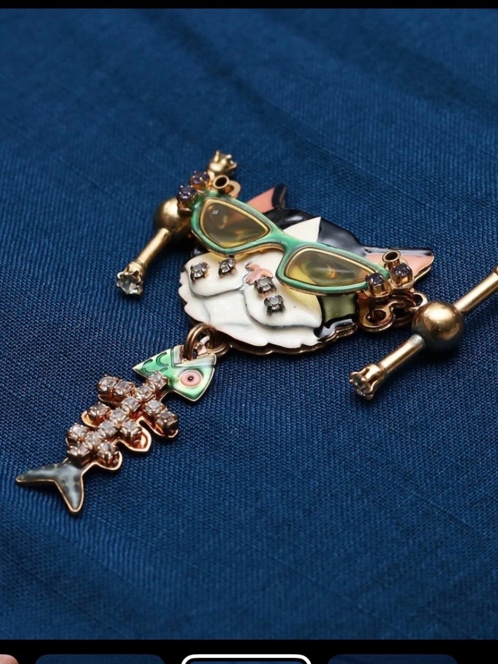 Cat pendent- 
QVC Lunch at the Ritz 2GO Cool Cat
Toggle Link - Picture 4 of 4